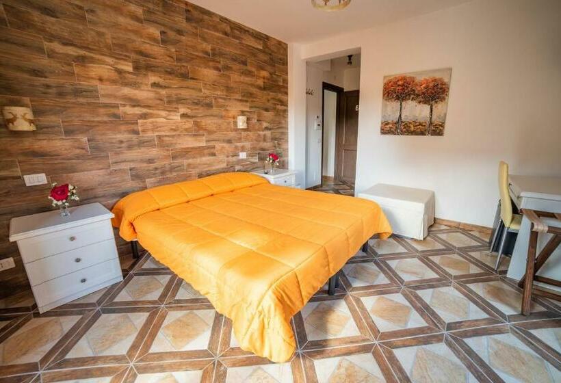 マウンテンビュースタンダードルーム, Albergo Ad Astra