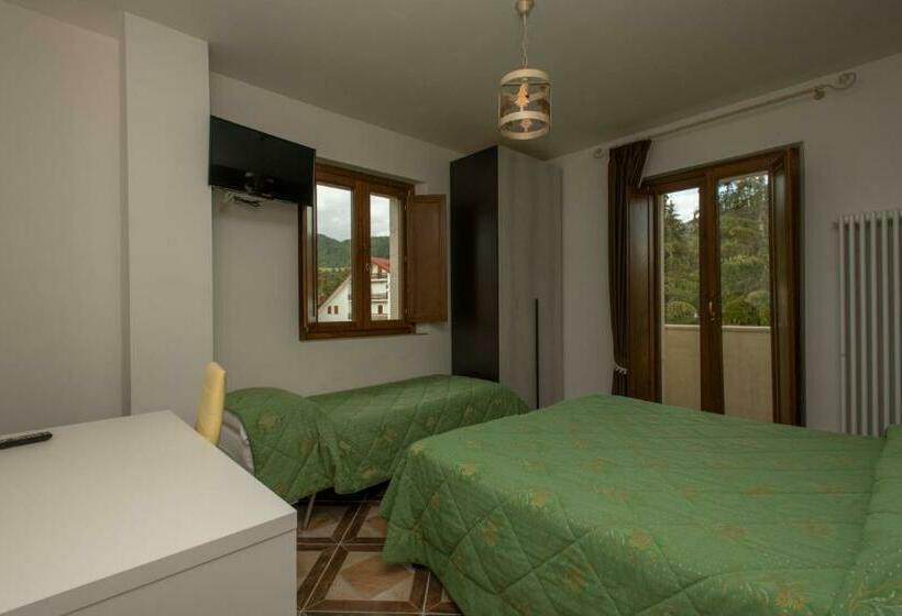 マウンテンビュースタンダードルーム, Albergo Ad Astra