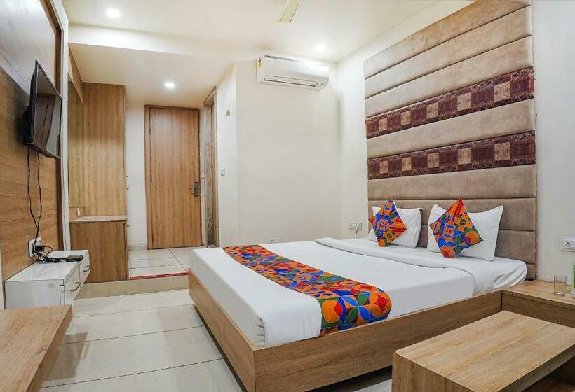 غرفة ديلوكس, Fabhotel Om Palace