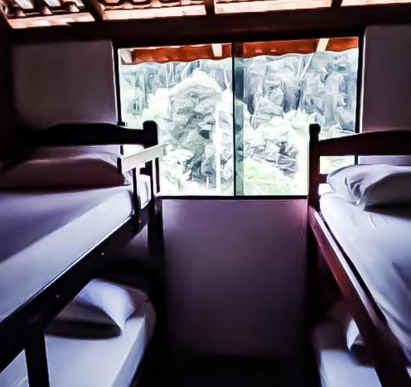 غرفة عائلية حمام مشترك, Hostel Yellow House Mg