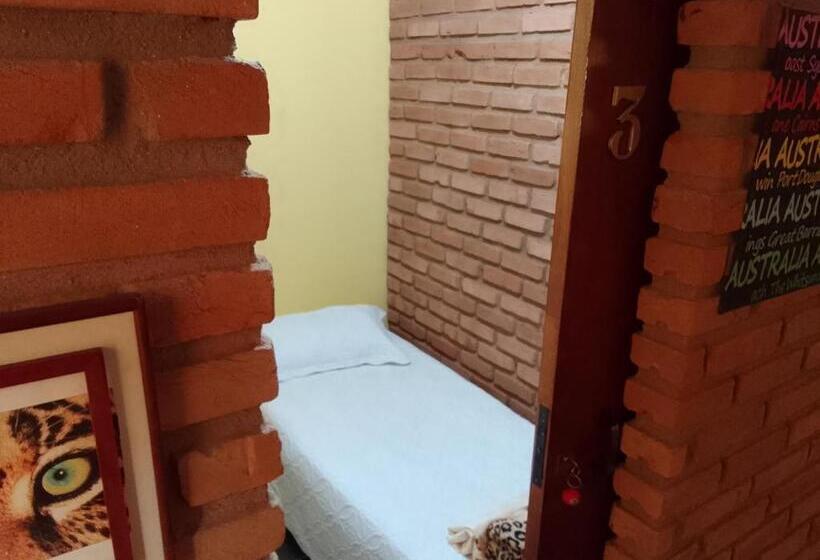 غرفة عائلية حمام مشترك, Hostel Yellow House Mg