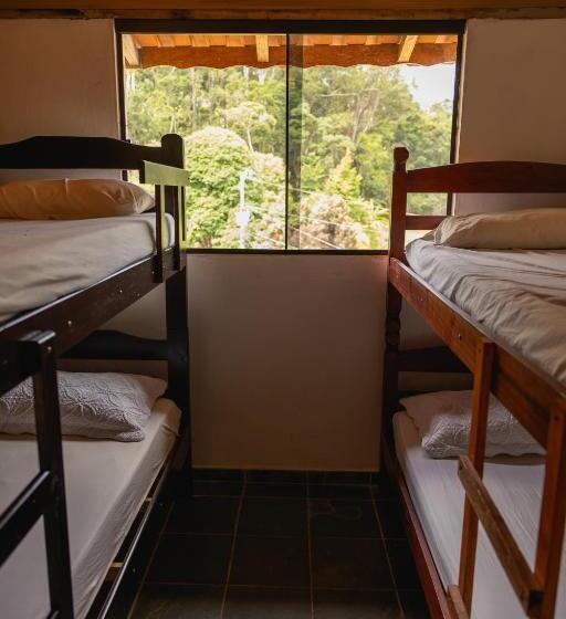 غرفة عائلية حمام مشترك, Hostel Yellow House Mg