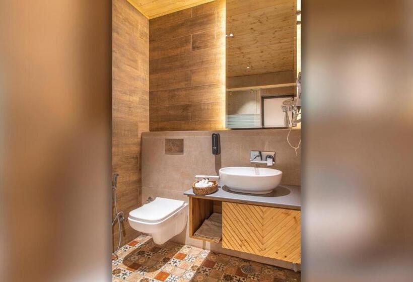 高级家庭房间, Echor Mandara Treevilla Dharamshala