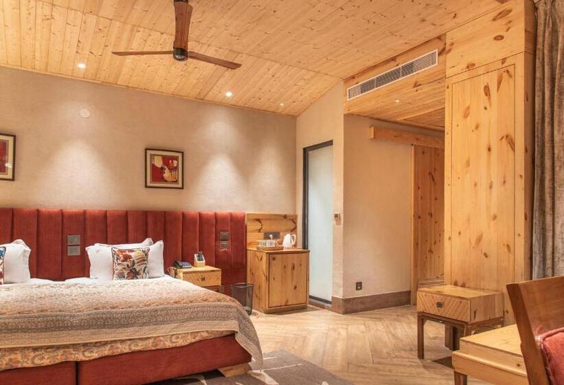 高级家庭房间, Echor Mandara Treevilla Dharamshala