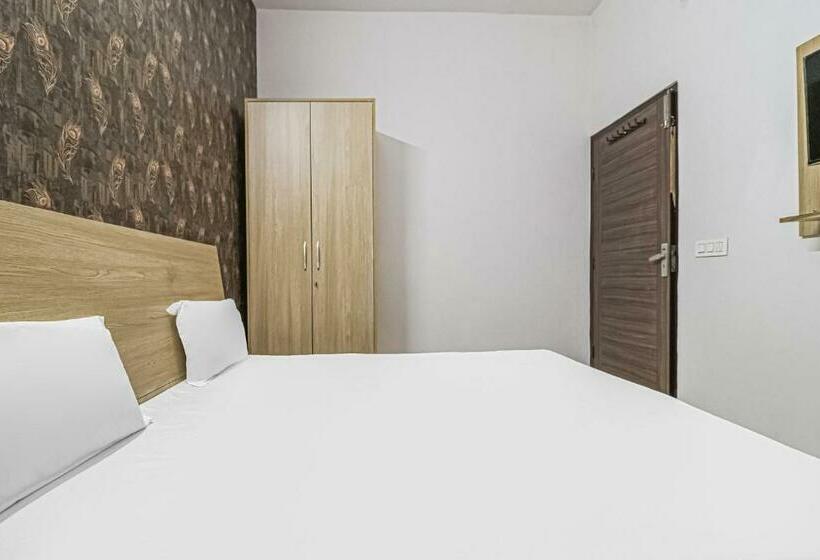 اتاق کلاسیک سه تخته, Oyo 82616 Prime Property