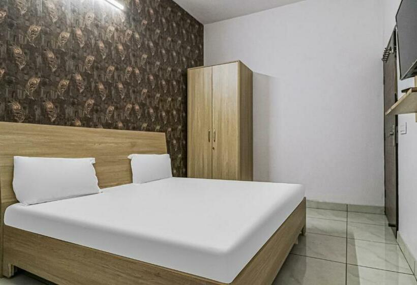 اتاق کلاسیک سه تخته, Oyo 82616 Prime Property