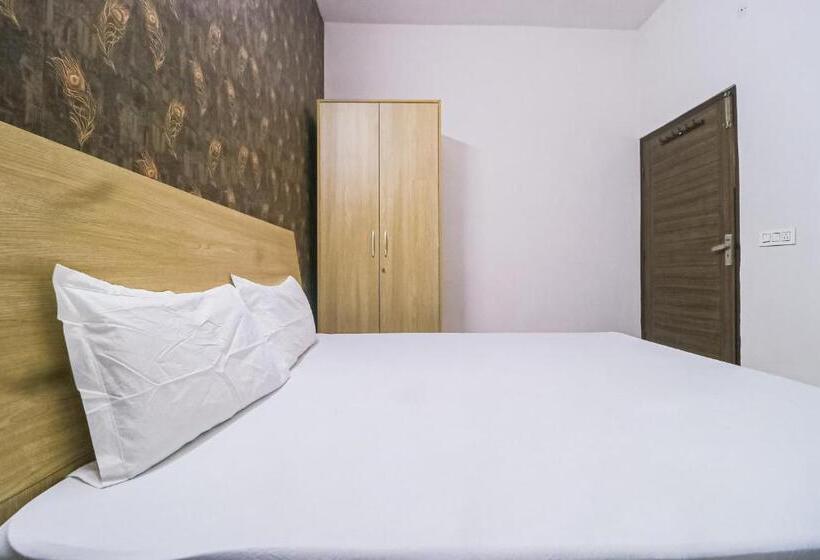 트리플 클래식 룸, Oyo 82616 Prime Property