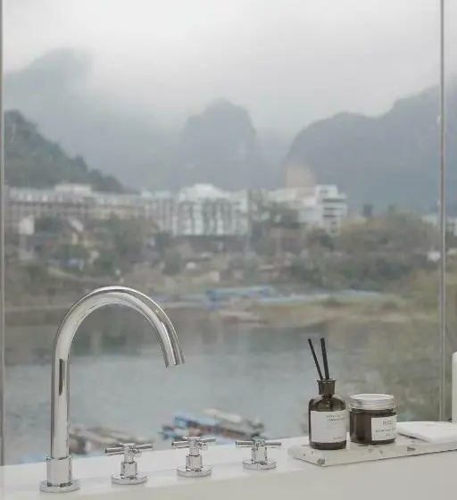 シングルデラックスルーム, Ruoli Yangshuo