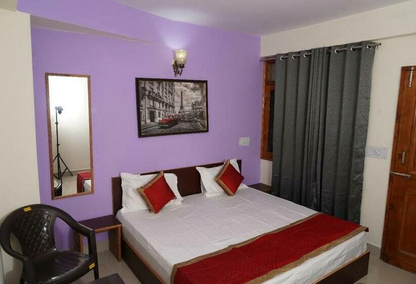 غرفة عائلية, Shimla Pines Homestay