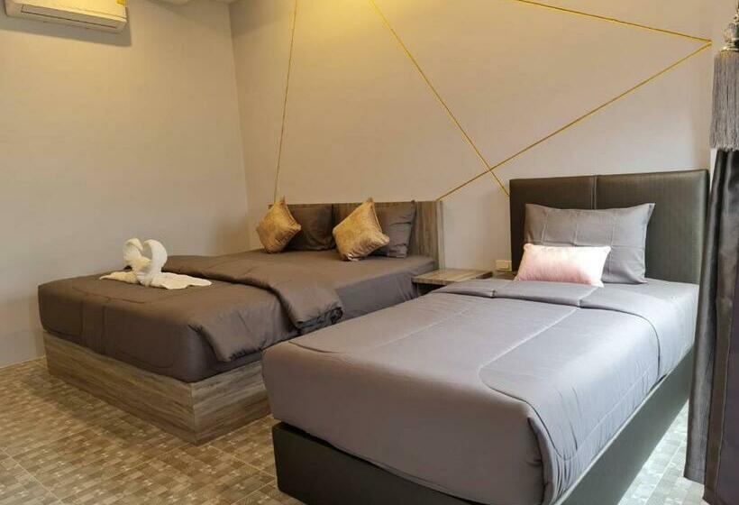 Quarto deluxe, 88 ลิฟวิ่ง โฮเทล ปากช่อง