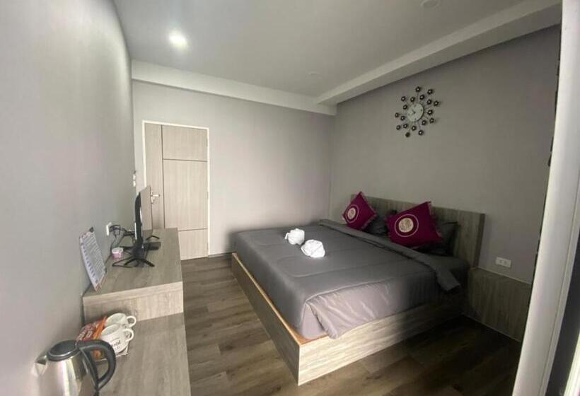 Quarto Standard Cama King, 88 ลิฟวิ่ง โฮเทล ปากช่อง