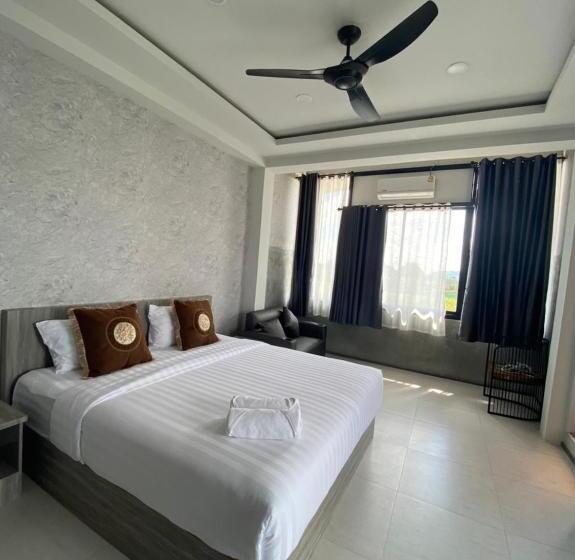 Quarto Familiar, 88 ลิฟวิ่ง โฮเทล ปากช่อง