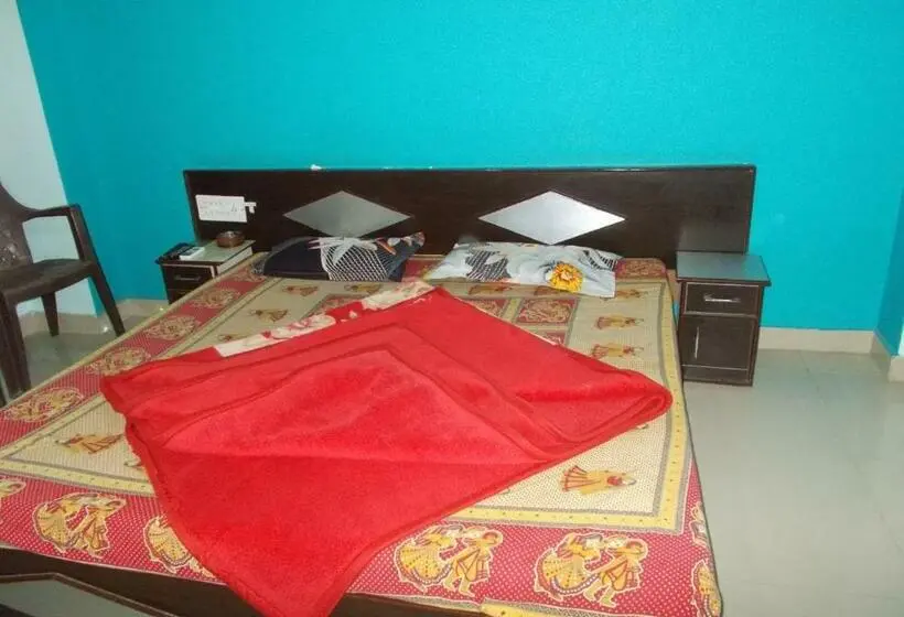 Economy Room, Classic Stay In Rishikesh