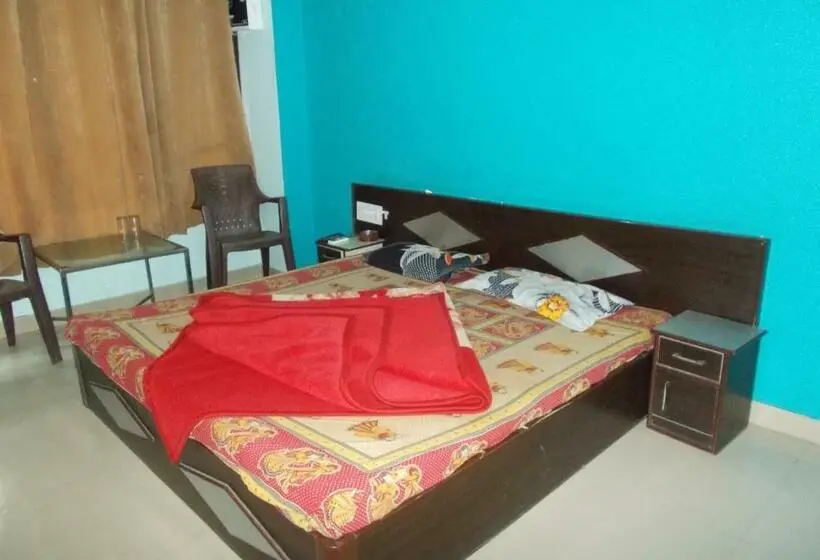 Economy Room, Classic Stay In Rishikesh