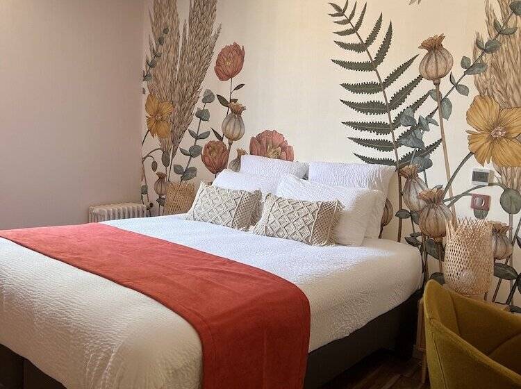 Номер Стандарт, Logis Hôtel De France