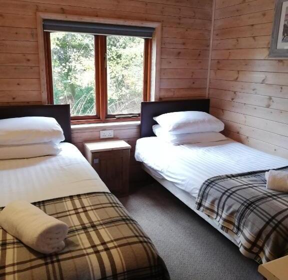 בית, 3 חדרי שינה, Newton House