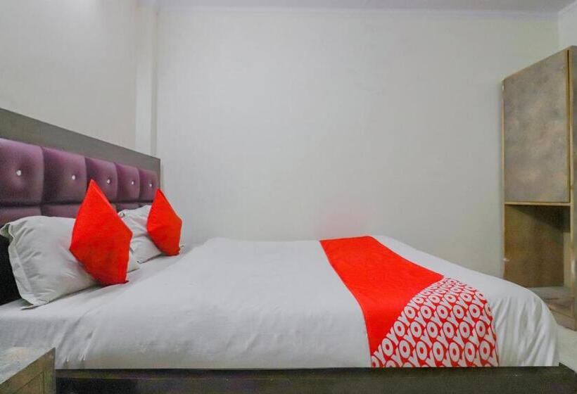 Трехместный Номер Классика, Oyo 81563  M G H