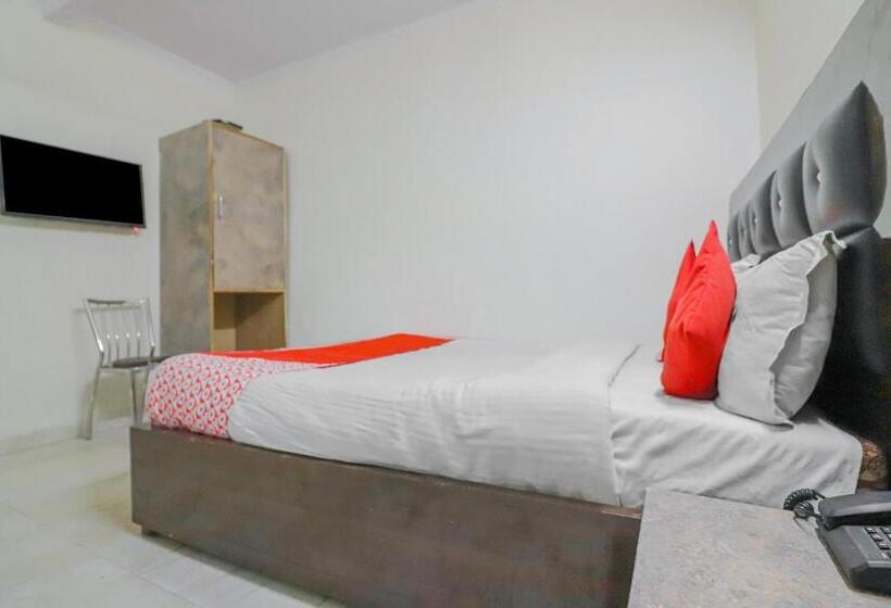 Трехместный Номер Классика, Oyo 81563  M G H