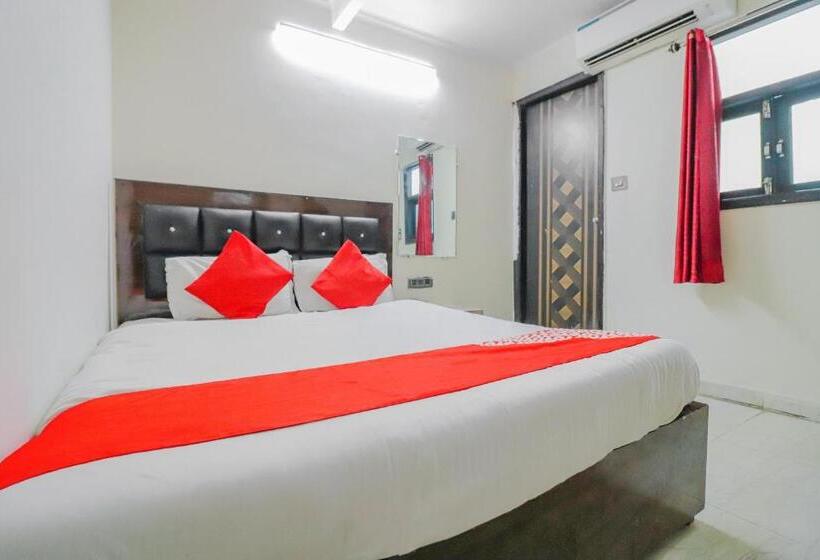 Трехместный Номер Классика, Oyo 81563  M G H