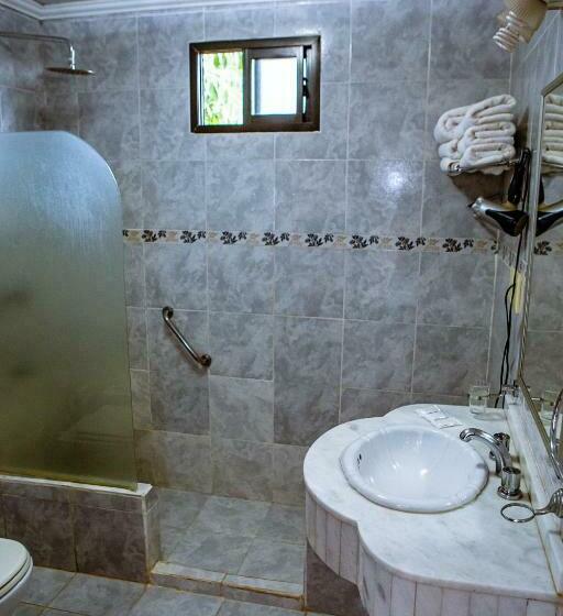 غرفة سوبيريور ثلاثية, Tajy Iguazu