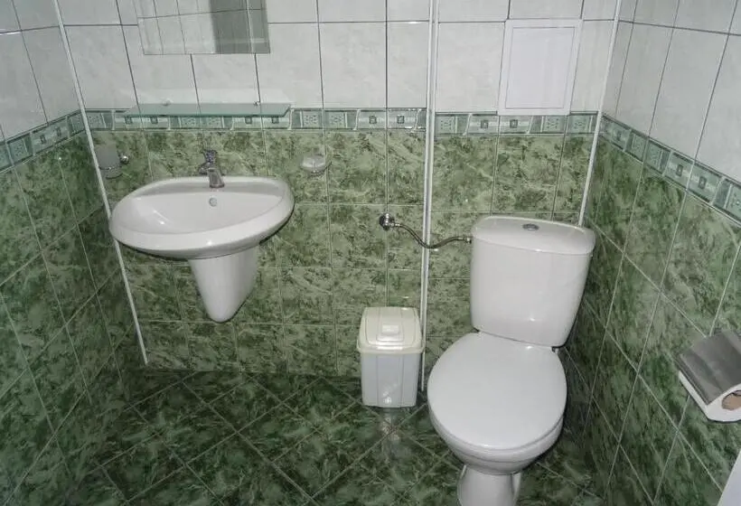Triple Room Sea View, Dobrevi Guest House