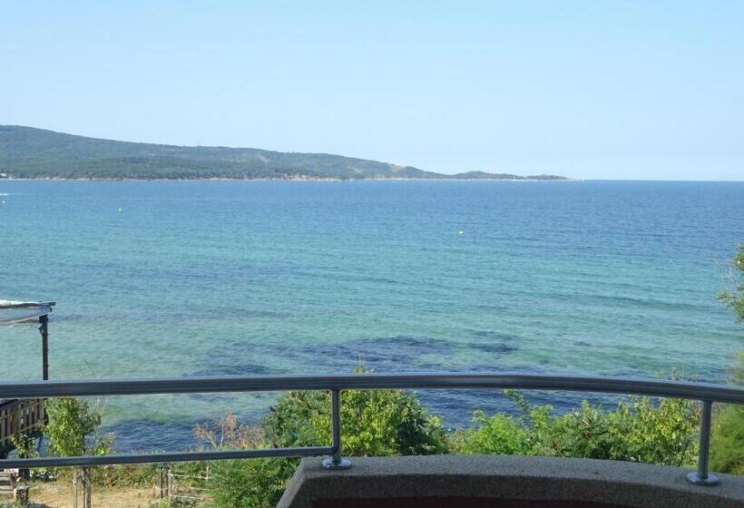 חדר סופריור נוף לים, Dobrevi Guest House