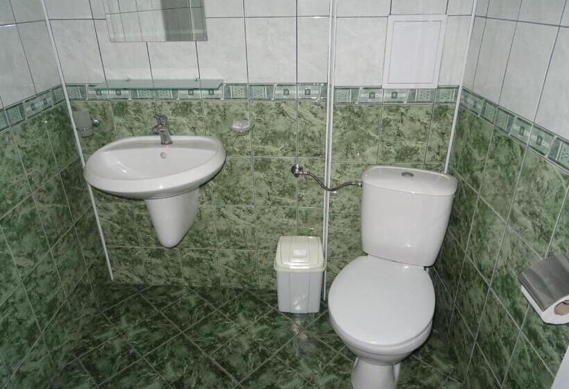 חדר סופריור לשלושה עם נוף לים, Dobrevi Guest House