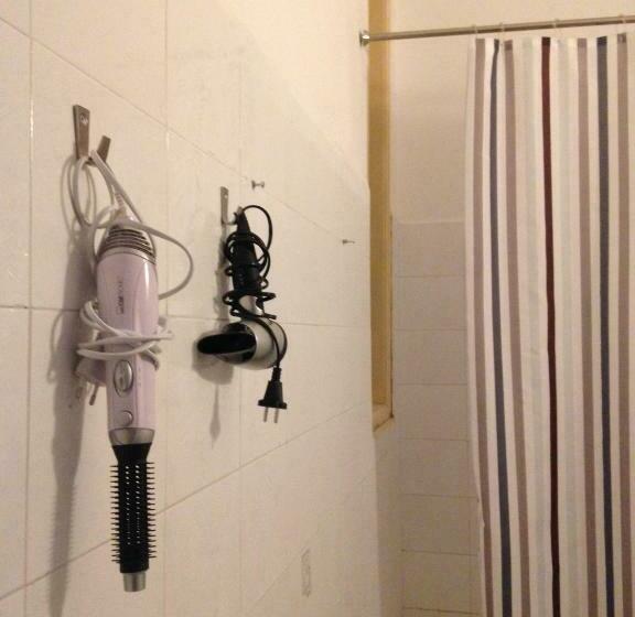 חדר סטנדרד יחיד חדר אמבטיה משותף, Wesselényi Rooms Near Gozsdu Udvar