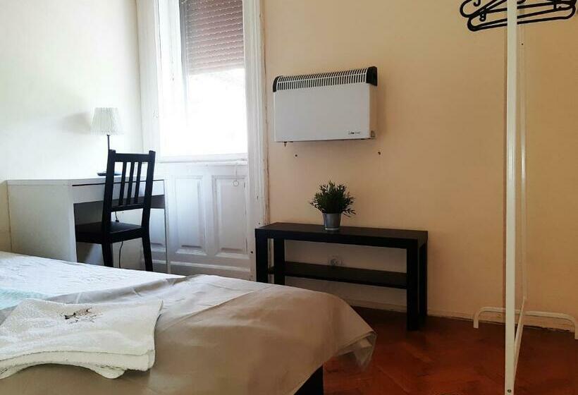 חדר סטנדרד יחיד חדר אמבטיה משותף, Wesselényi Rooms Near Gozsdu Udvar