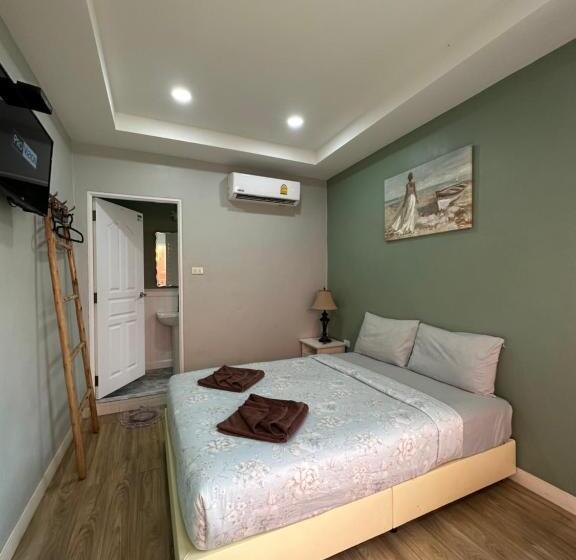 غرفة ديلوكس, Kala Krang Nueng