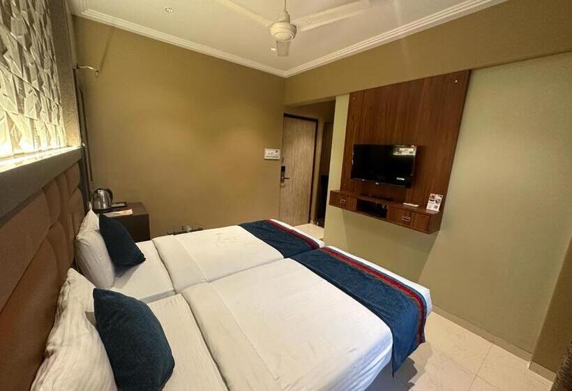 デラックスルーム, Srikrishna Paradise Hotel Thane Navi Mumbai