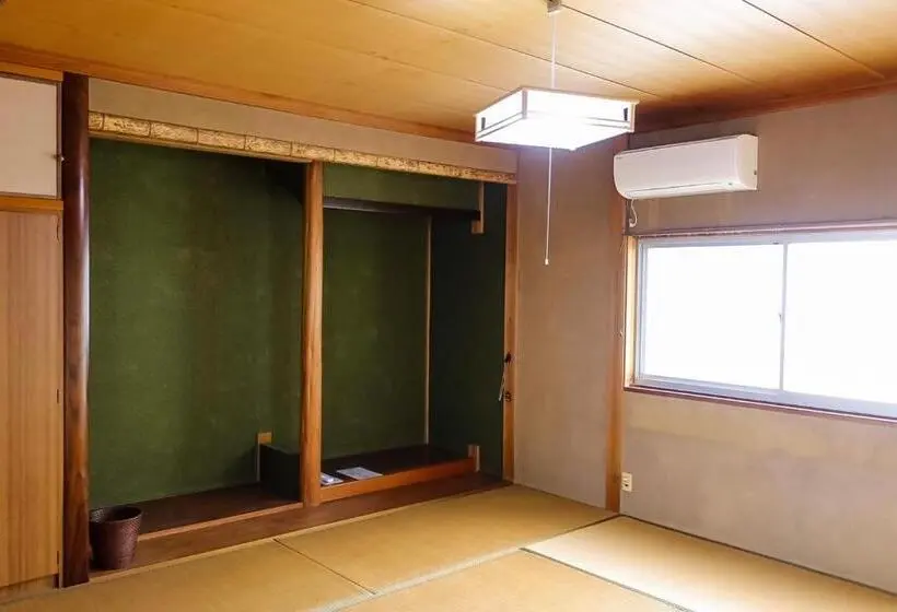 スタンダード4人部屋, 北房まちの駅 Azae ドリトミー Azae