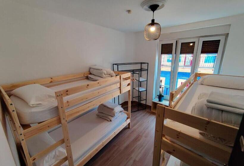 スタンダード４人部屋, Green Hostel Oviedo