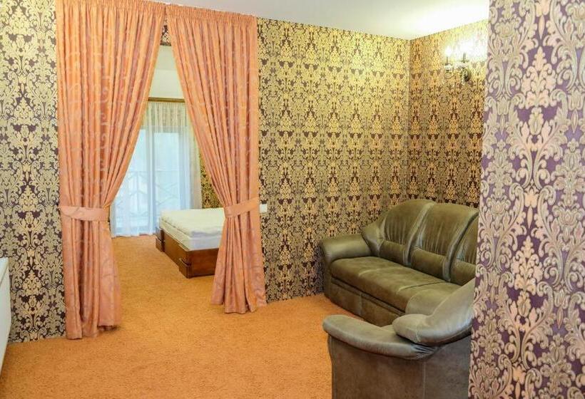 اتاق استاندارد سه نفره, оздоровчий комплекс гайки заїзд провулок сухий яр 12