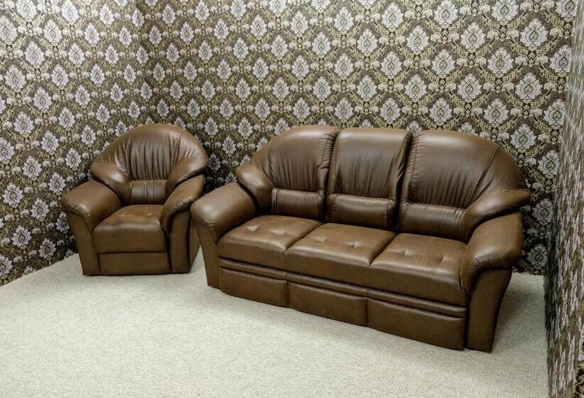 اتاق استاندارد سه نفره, оздоровчий комплекс гайки заїзд провулок сухий яр 12