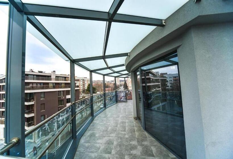 סטודיו סטנדרט, מיטה זוגית, стаи за гости десита