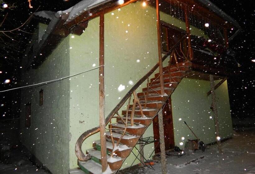 Апартаменты 3 Спальни, відпочинок у євгена та оксани