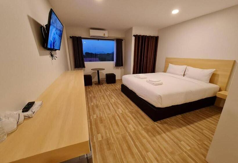 غرفة قياسية سرير كينج, The Charlotte Smart Hotel Lopburi