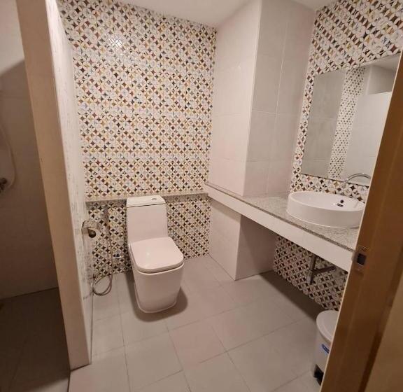 غرفة قياسية سرير كينج, The Charlotte Smart Hotel Lopburi