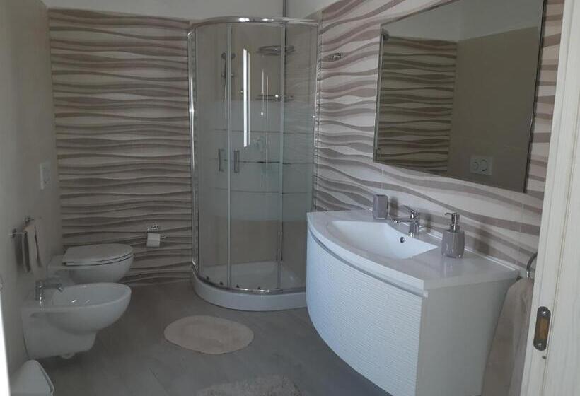 חדר דלוקס עם מרפסת, B&b La Genuina