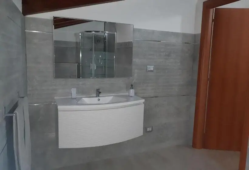 デラックスルーム, B&b La Genuina