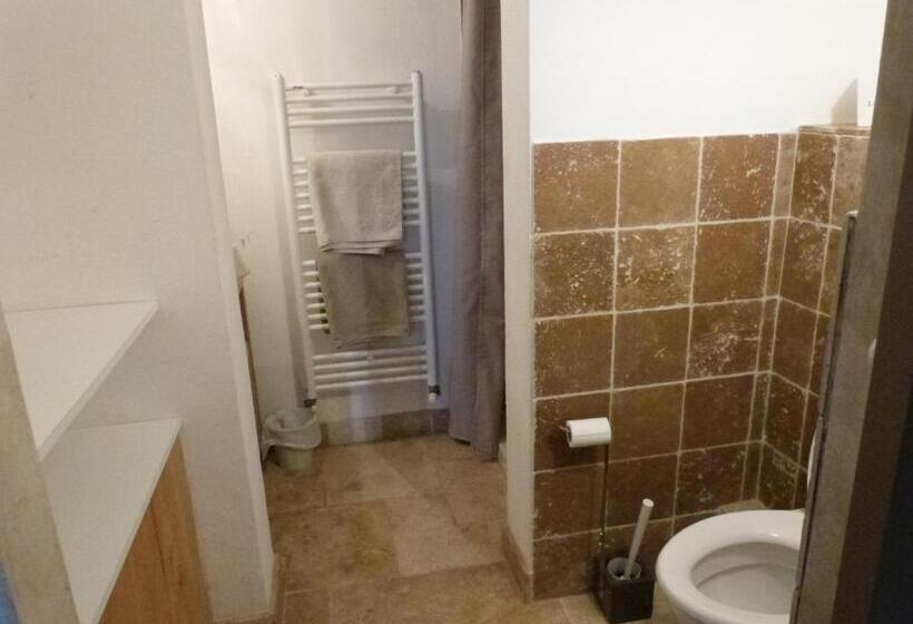 Номер Basic, Maison D Hôtes Bastide St Victor à 2,5 Kilomètres De Lourmarin