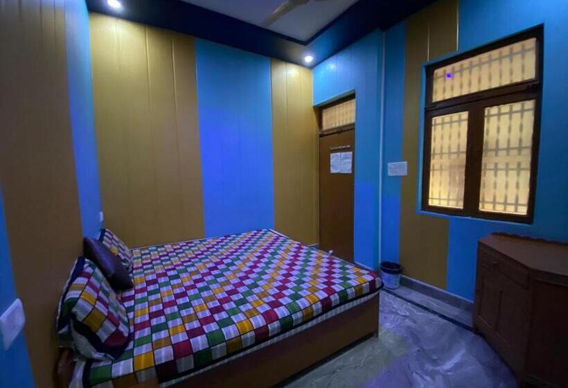 اتاق استاندارد, Friends Guest House & Hostel  Near Taj Mahal