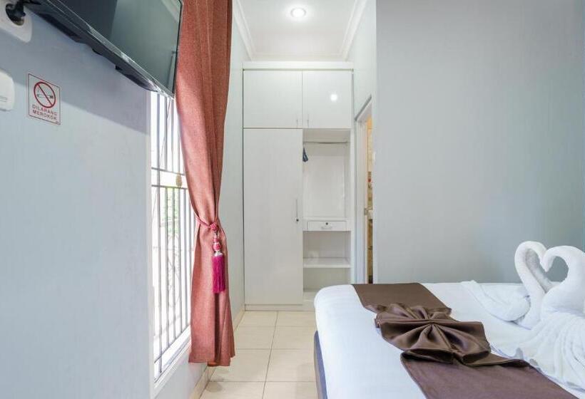 Номер Deluxe, Fast Hous Syariah Bogor Mitra Reddoorz