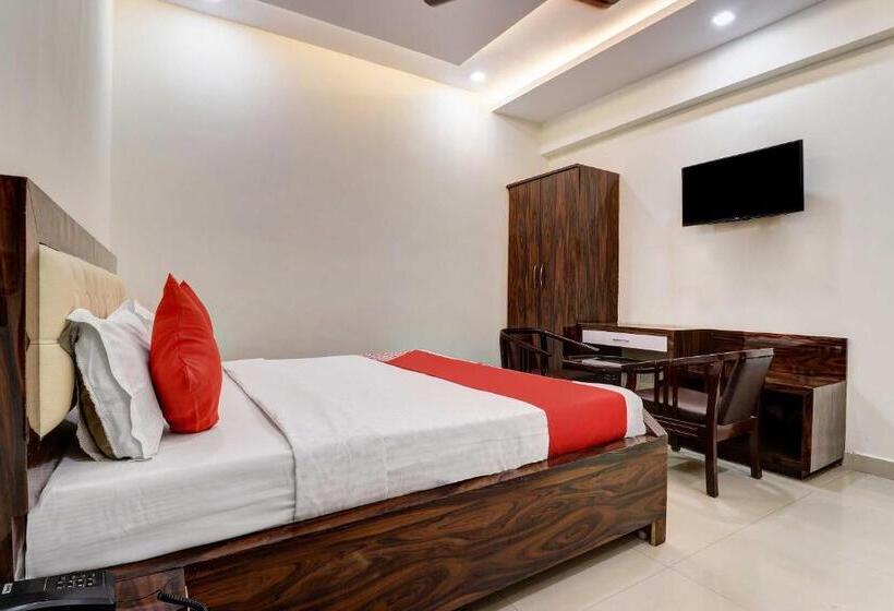 スタンダードルーム, Super Hotel O Sgpgi Formerly Natraj Inn