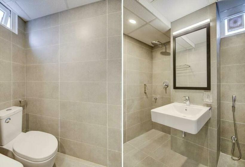 غرفة قياسية, Super Townhouse   Q Rooms Btm Layout Near Gopalan Innovation Mall