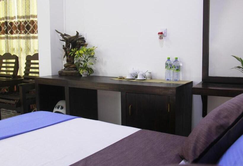 Номер Стандарт, Punsisi Resort   Adam S Peak