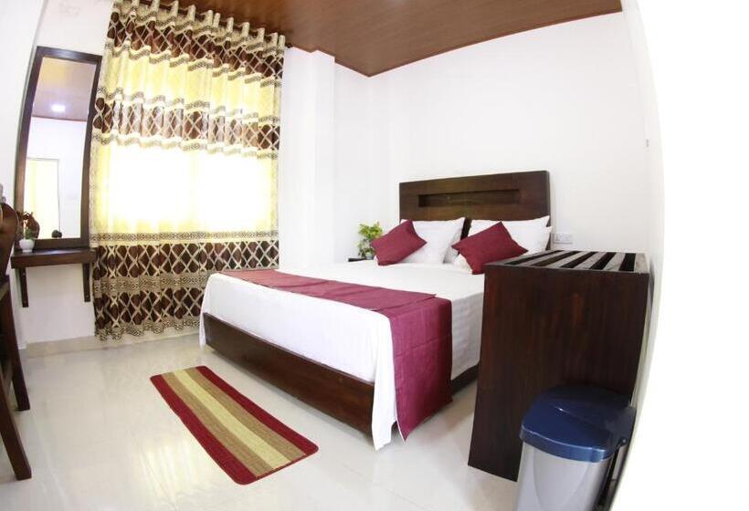 Quarto Estandar, Punsisi Resort   Adam S Peak