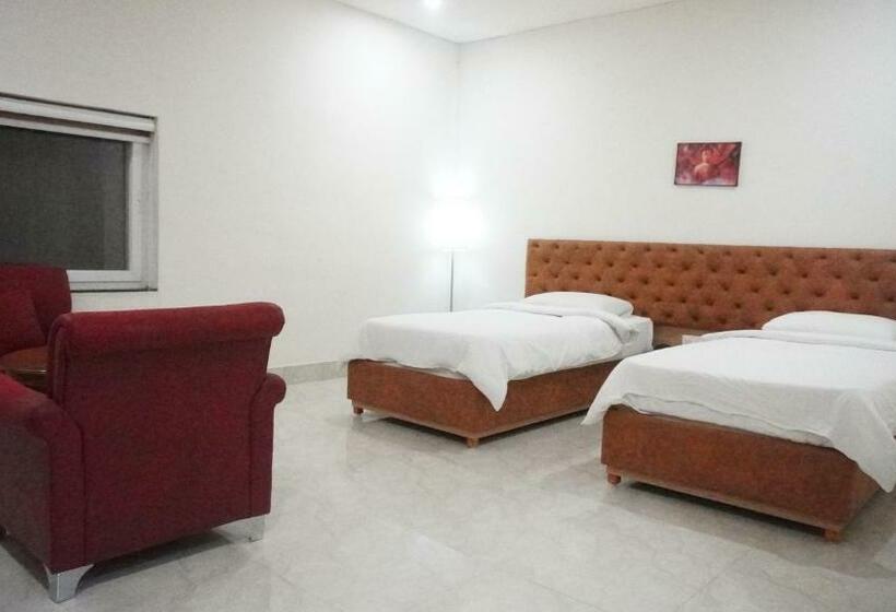 اتاق لوکس, The Rajgir Residency