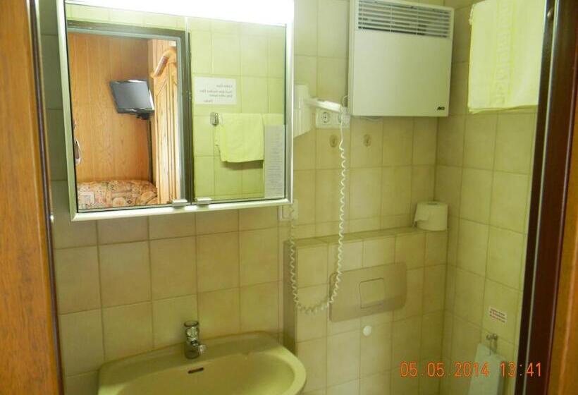 标准三人间, Landgasthof Wiesenmühle